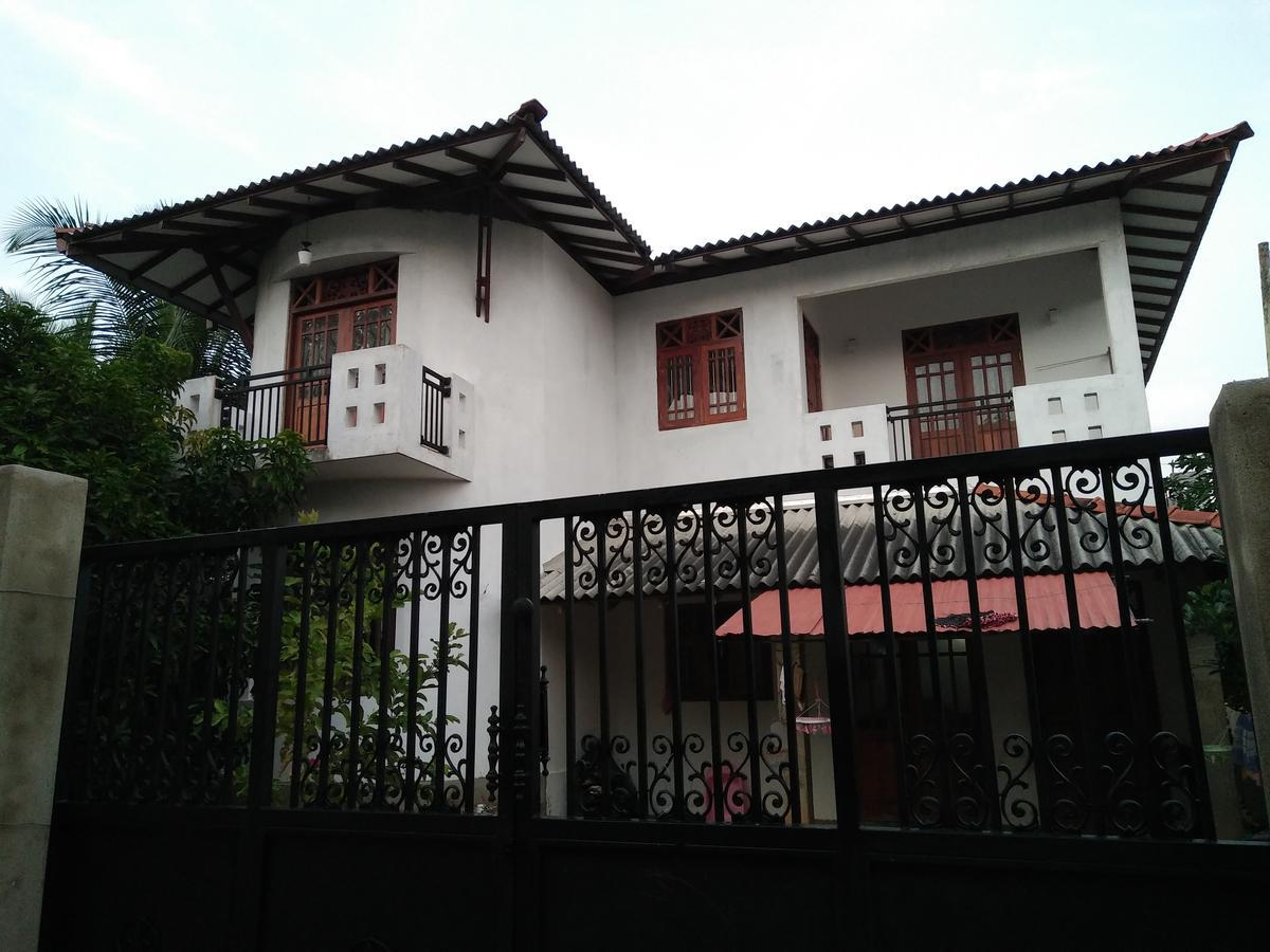 Villa Hilltop By Yehansa With Unlimited Fiber Wifi Hikkaduwa Exteriér fotografie